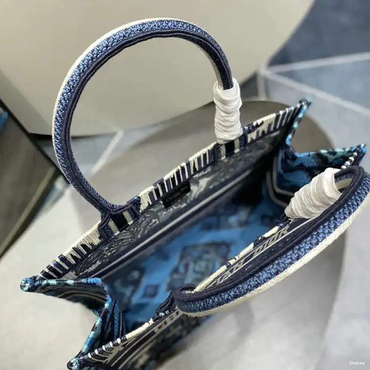 2203RF0083 Bag Dio 0715